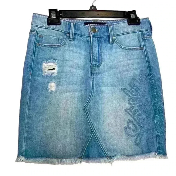 Liverpool blue floral Embroidered Distressed
Denim Stone Wash skirt-Size Small - Picture 1 of 6